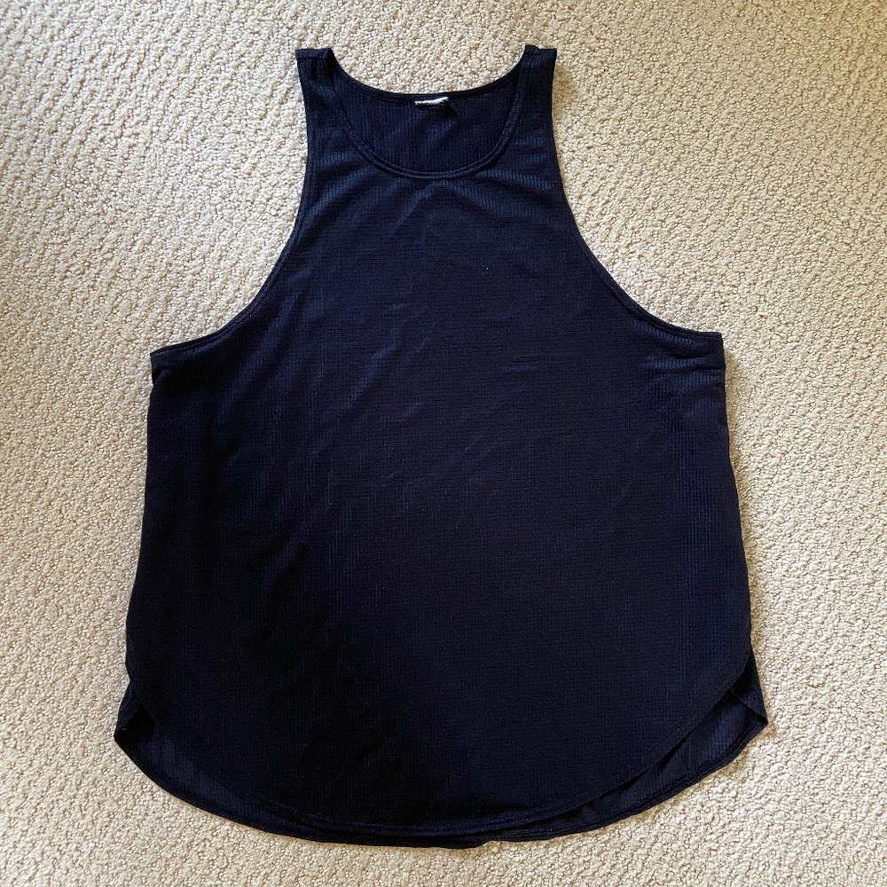 Women's black workout tank size XS